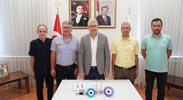 Egeli bilim ekibi, robotik ve opto-mekanik alanlarında kullanılacak özgün robot sistemleri geliştirecek