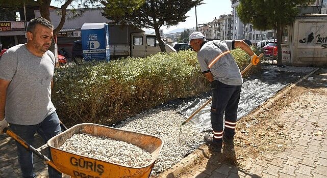 Karabağlar Belediyesi’nden parklara yeni dokunuş