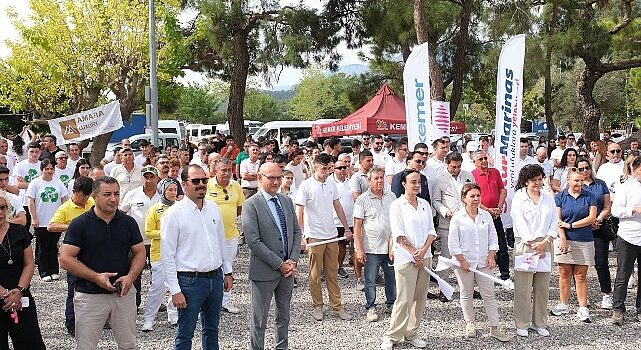 Kemer Belediyesi’nden Dünya Temizlik Günü etkinliği