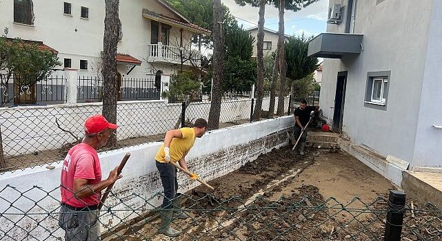 Menderes’te Yaralar Sarılıyor