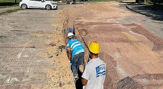 Şekerpınar’da 2 kilometre içme suyu hattı yenilendi