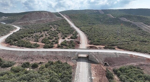 Yukarı Hereke-Çerkeşli yolunda sıra asfalt seriminde