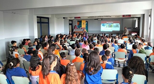 Büyükşehir’den okullarda deprem tatbikatları