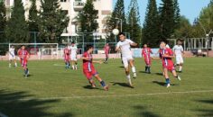 Kemer Belediye Merkez Spor evinde galip