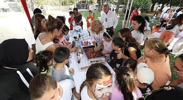 Menderes’i Şenlik Coşkusu Sardı