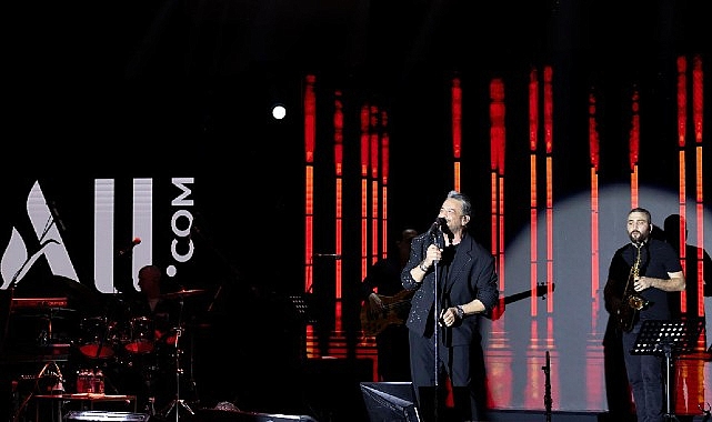 Emre Altuğ’dan Accor Türkiye’ye özel performans