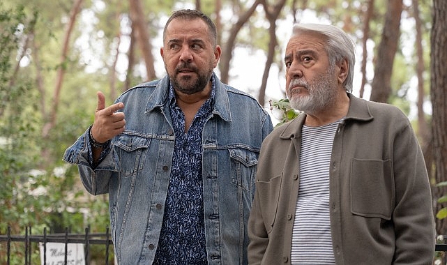 Netflix, Ata Demirer Uğur Yücel’in 20 Mart’ta Yayınlanacak Bir İhtimal Daha Var’ın Fragmanını Paylaştı